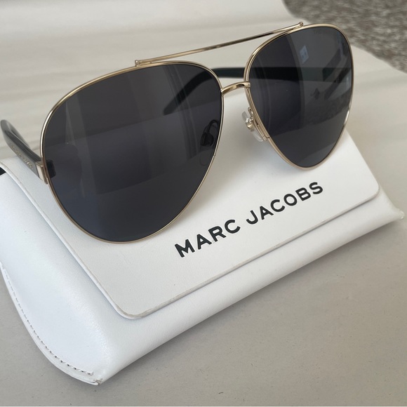 Marc Jacobs sunglasses - Picture 3 of 15